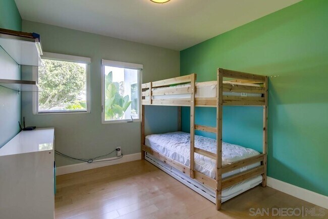 Building Photo - 657 Westbourne St