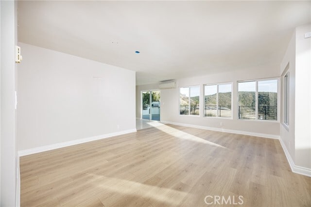 Building Photo - 797 Nyes Pl