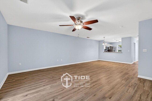 Building Photo - Townhome Living on Daniel Island