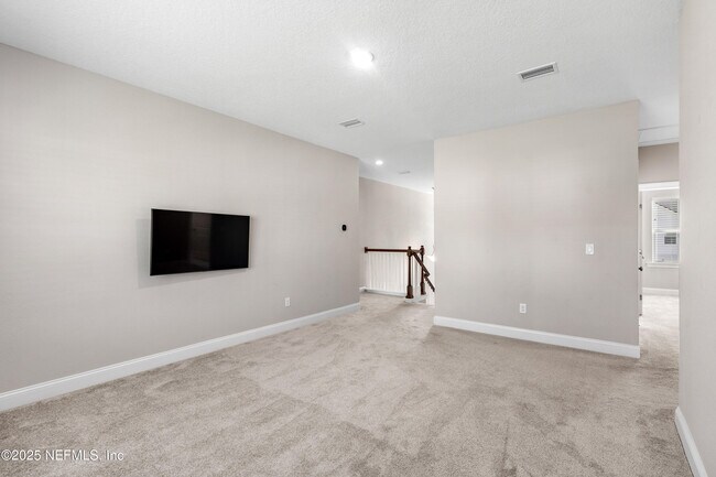 Building Photo - 131 Vly Fls Wy