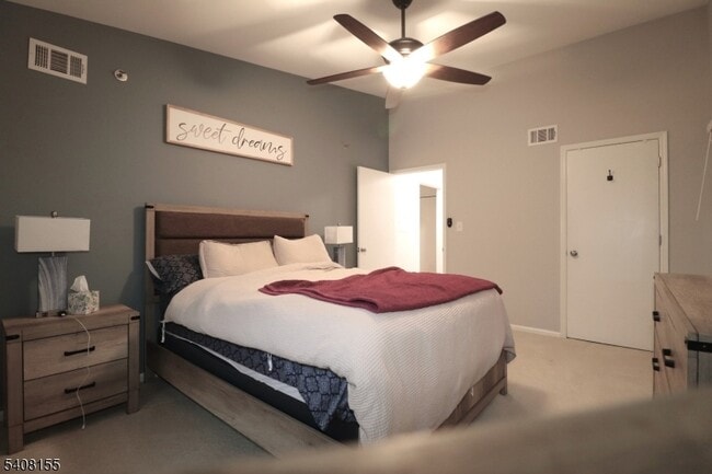 Building Photo - 11 Brookside Ln