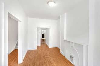 Building Photo - SECTION 8 WELCOME!