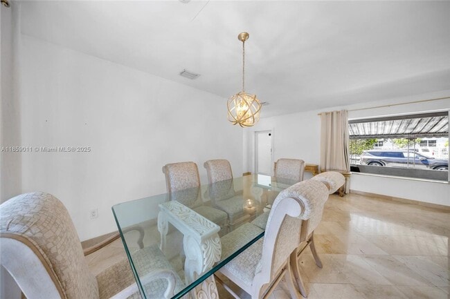 Building Photo - 1700 N Treasure Dr