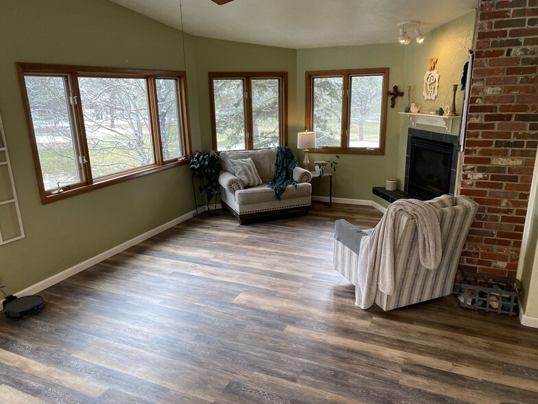 Sunrooom - 15175 E Coachman Dr