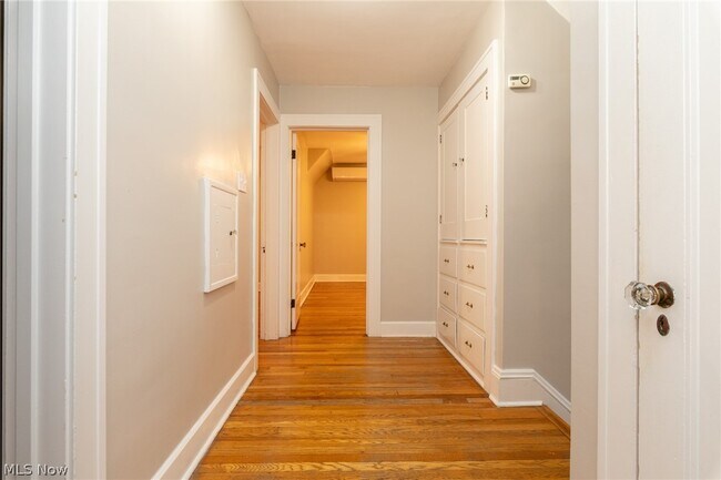 Building Photo - 3350 Avalon Rd