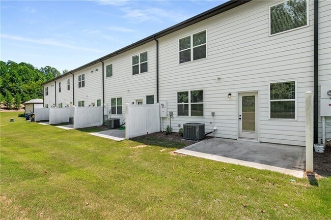 Building Photo - 4635 Cypress Pk Dr