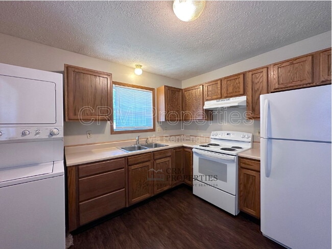 Building Photo - 1326 S Waugh St