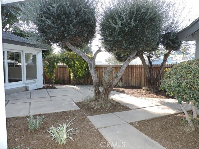 Building Photo - 501 E Buffalo Ave