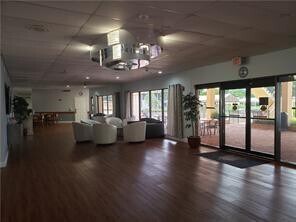 Building Photo - 301 Cambridge Rd