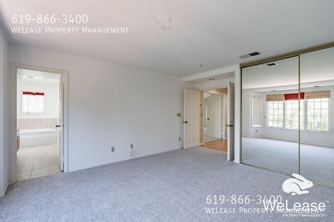 Building Photo - 2938 Luciernaga St