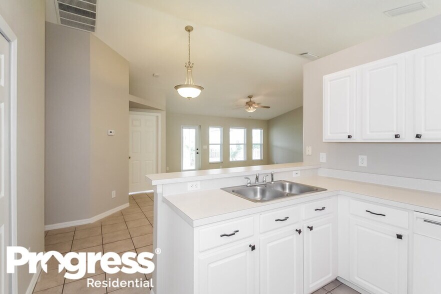 Building Photo - 4213 Berkeley Dr