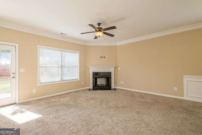 Building Photo - 9576 Rushmore Cir