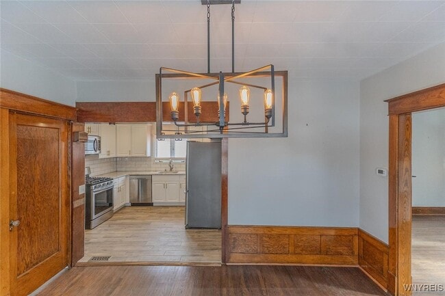 Building Photo - 20 Tacoma Ave