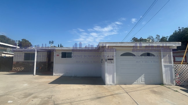 Building Photo - 4102 E Plaza Blvd