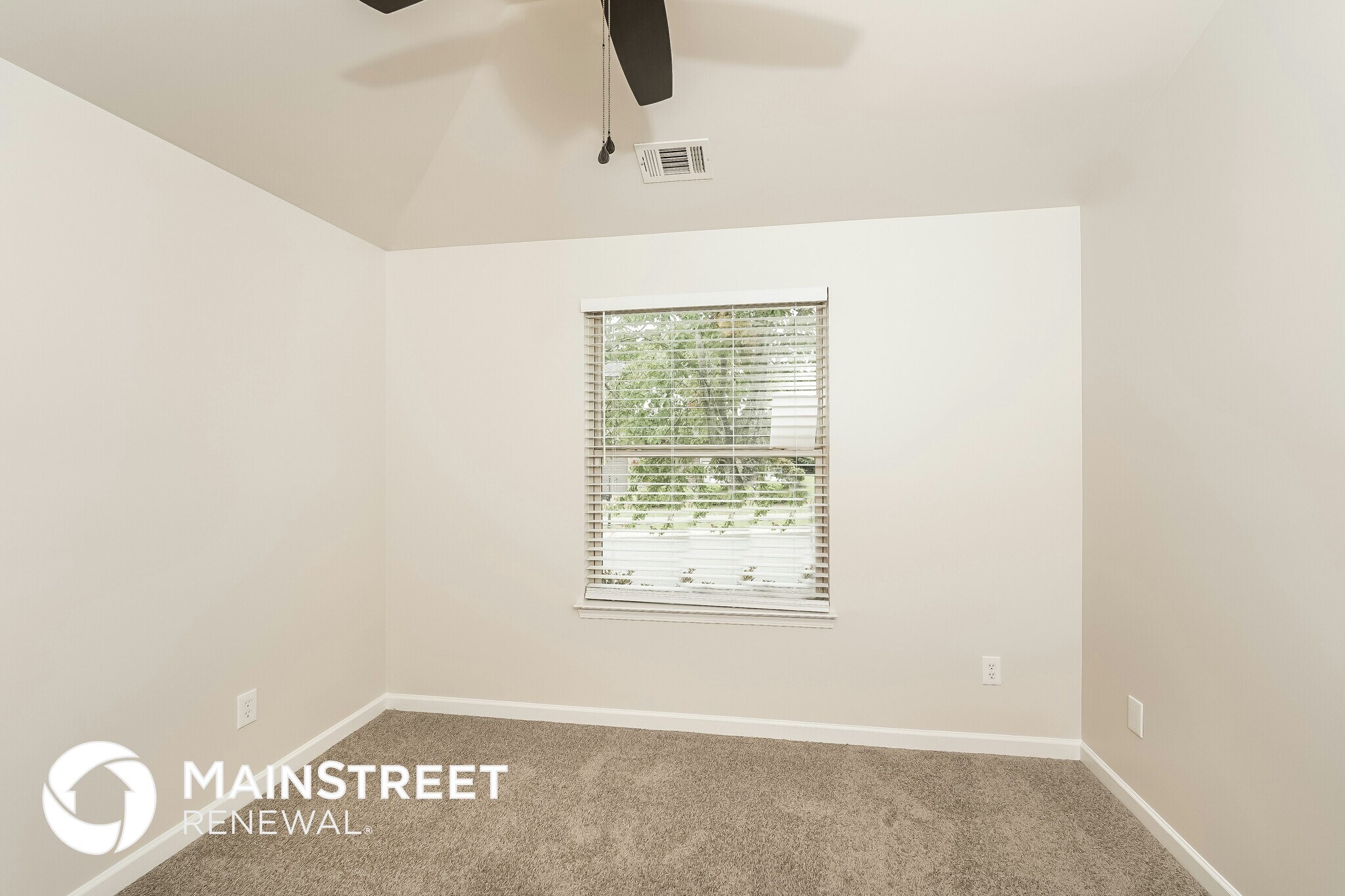 Building Photo - 22842 Downing Park Cir