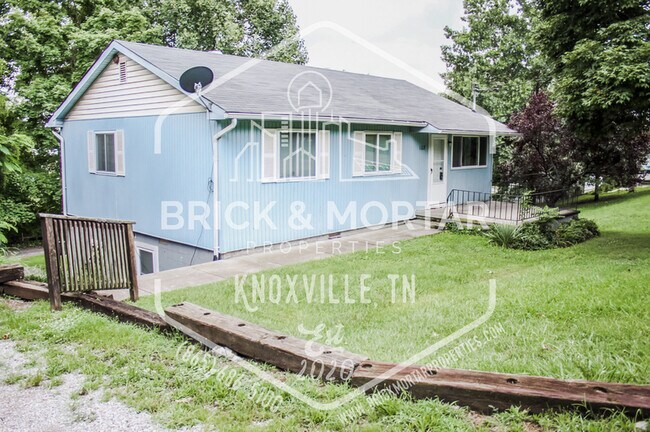 Building Photo - 168 Chickamauga Ave