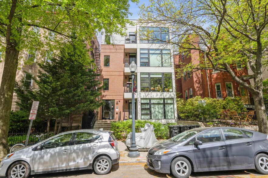 Building Photo - 1795 Lanier Pl NW