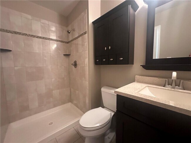 Building Photo - 112 Cartwheel Ct