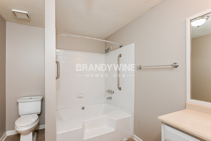 Building Photo - 883 Timbervale Ln