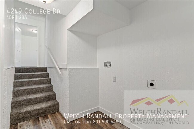 Building Photo - 4249 College Dr