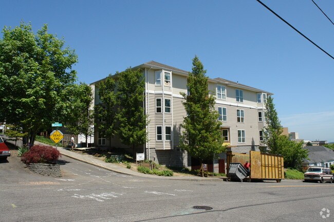 Primary Photo - Marquam Commons