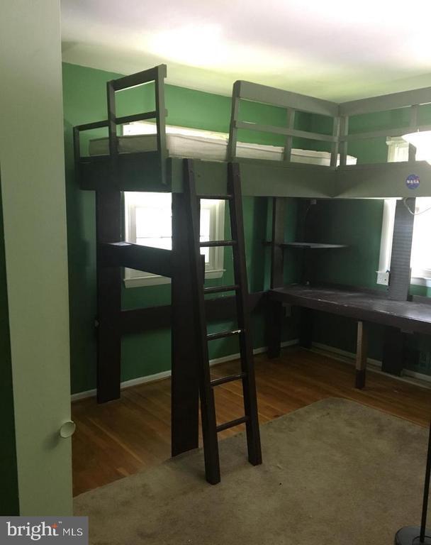 Building Photo - 3214 Fair Woods Pkwy