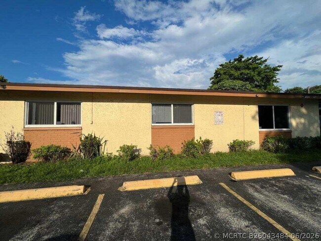 Building Photo - 1790-1796 NW 52nd Ave
