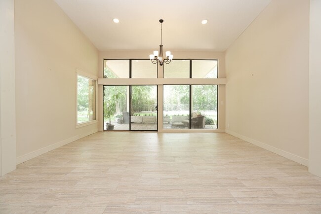 Building Photo - 44 Indian Clover Dr