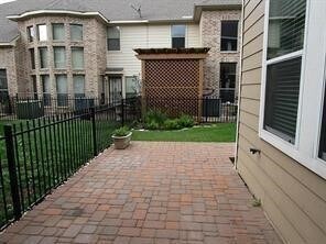 Building Photo - 8422 Sunset Loch Dr