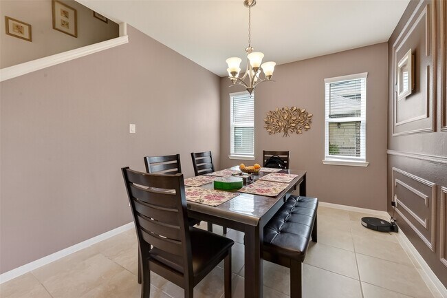 Building Photo - 6215 Prince Pl Dr