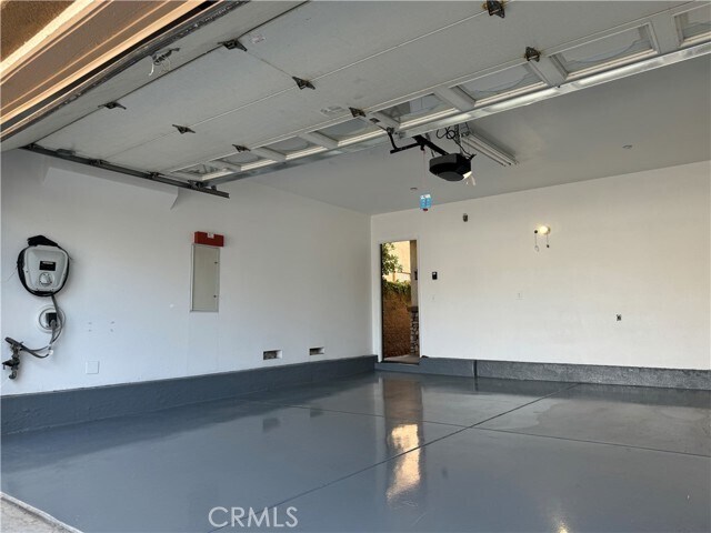 Building Photo - 414 Condor Ave