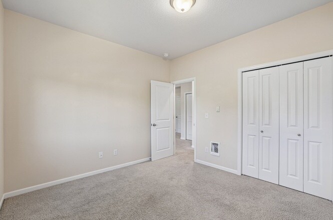 Building Photo - 3818 NE 62nd St