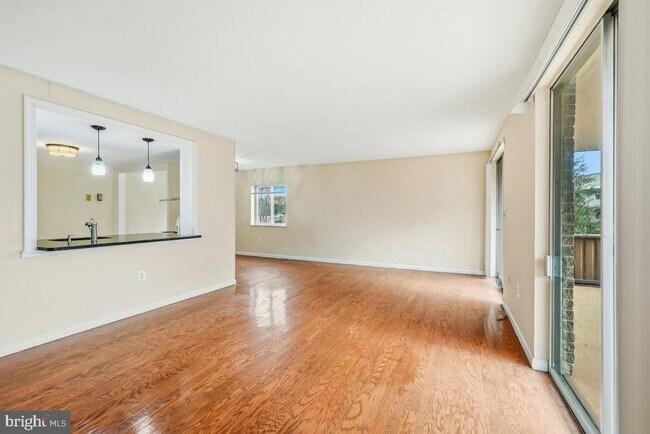 Building Photo - 7505 Democracy Blvd