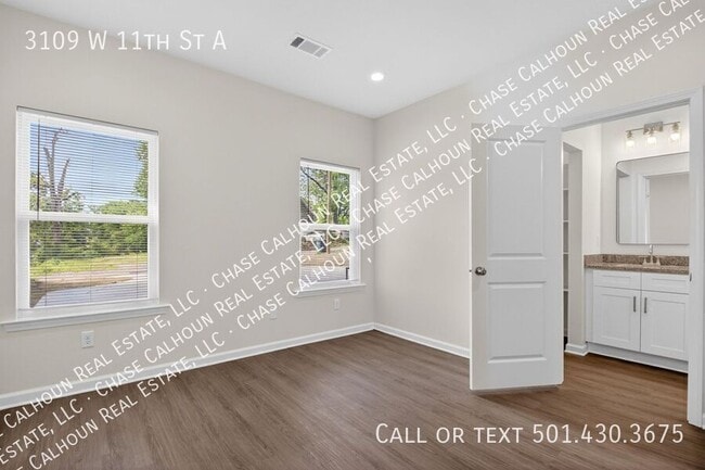 Building Photo - 3109 W 11th St