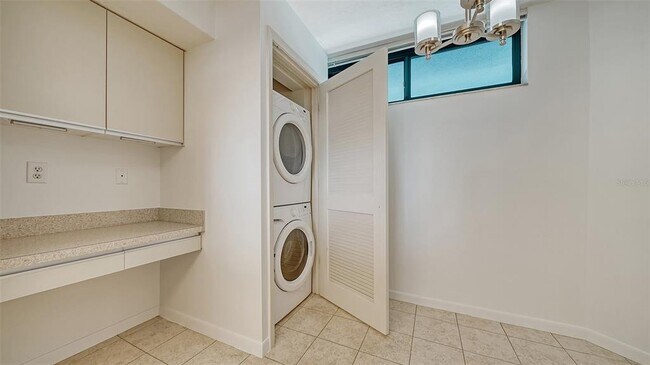 Building Photo - 888 Boulevard of the Arts Blvd