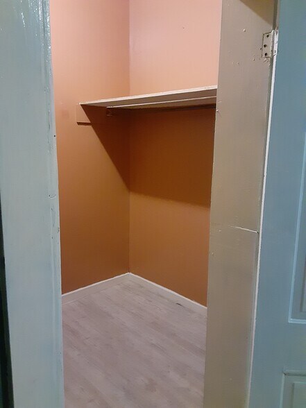 Building Photo - 509 Marine St