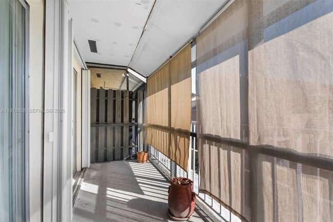 Building Photo - 8380 SW 154th Ave