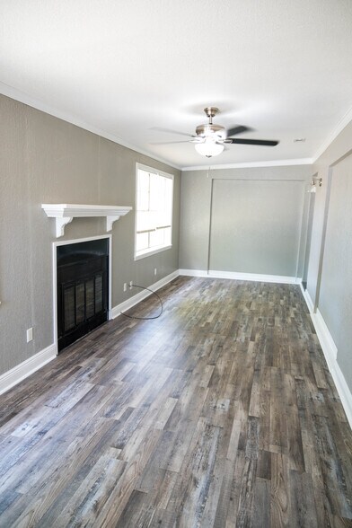 Building Photo - 2078 Keyes Ln