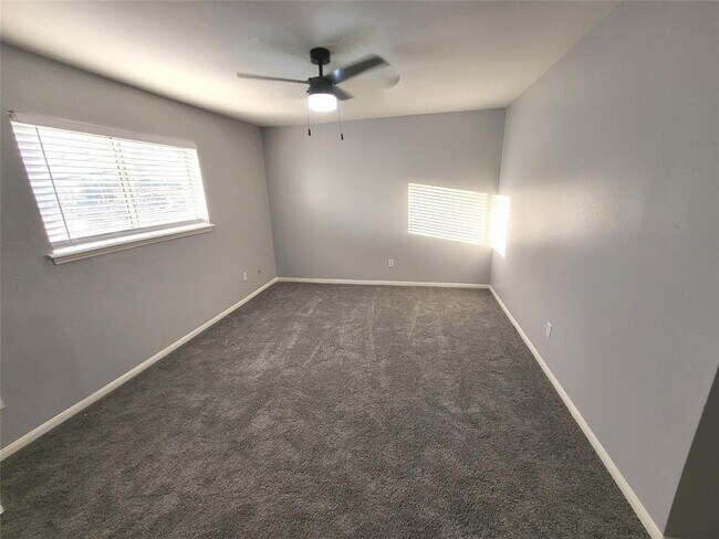 Building Photo - 14333 Memorial Dr