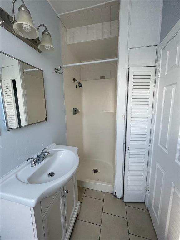 Building Photo - 40-40 Freebody St