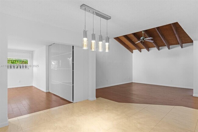 Building Photo - 10824 SW 132nd Cir Ct