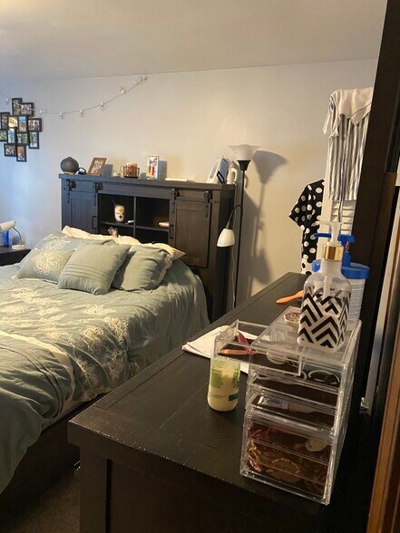 Building Photo - 5128 Keystone St