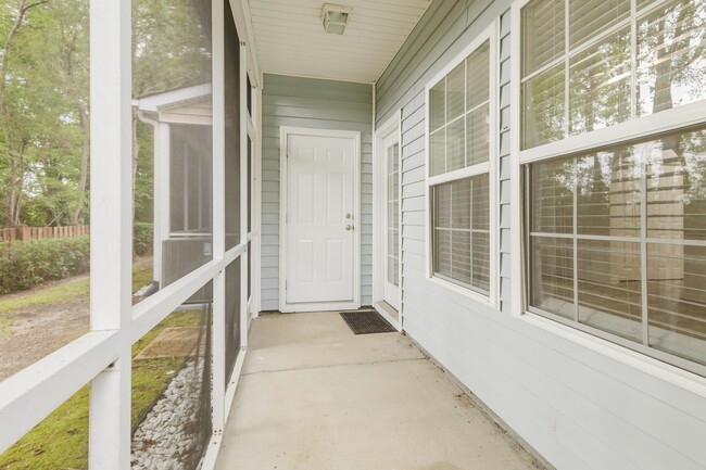 Building Photo - 1698 Low Country Pl