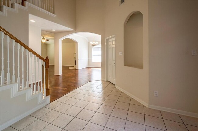 Building Photo - 21914 Hannover Ridge Dr