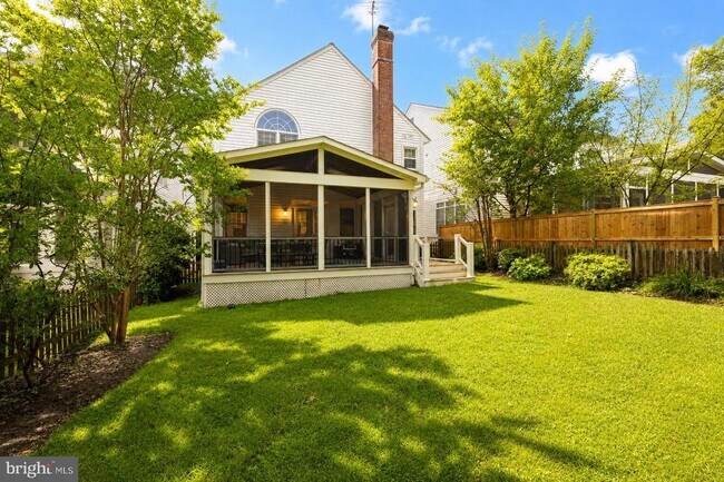 Building Photo - 5505 Alta Vista Rd