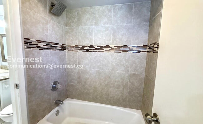 Building Photo - 18710 Clover Glen Ln