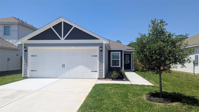 Primary Photo - 10410 Red Cardinal Dr