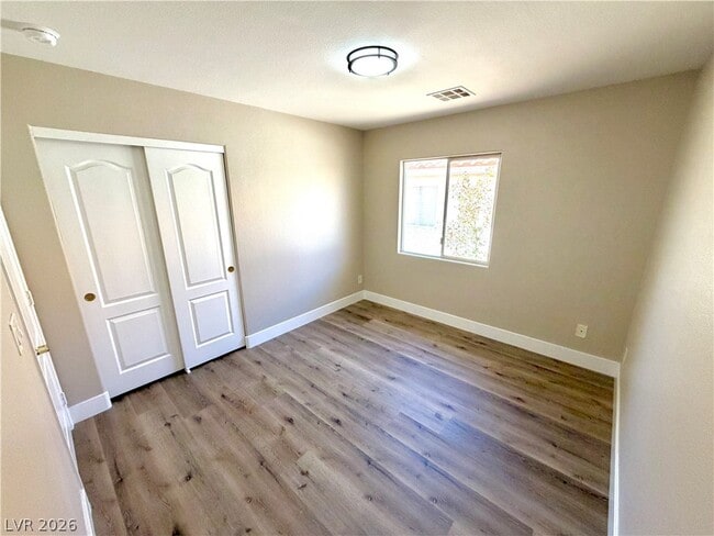 Building Photo - 2278 Chestnut Ranch Ave