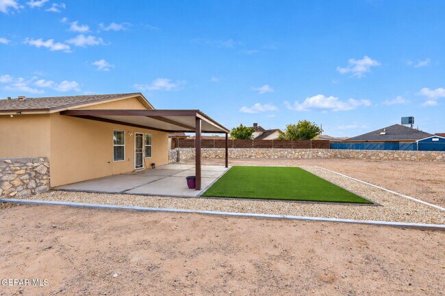 Building Photo - 7362 Mesquite Sun Ln