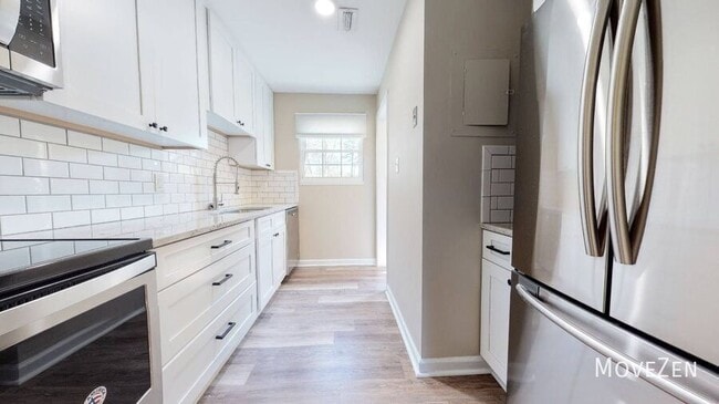 Building Photo - 6367 New Market Way